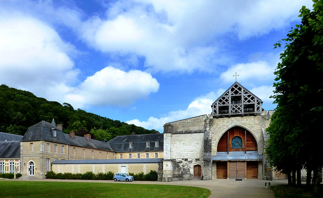 FR - Valmont - Abbaye Notre-Dame du Pré