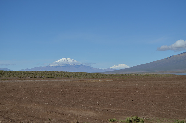 Bolivian Altiplano, Volcanoes Ollague (5868m) and Aucanquilcha (6176m)