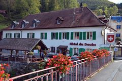 Grenzübergang Schweiz-Frankreich über den Fluss Doubs in der Gemeinde Goumois JU