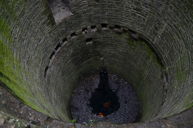 Conwy Castle, Well of Toture