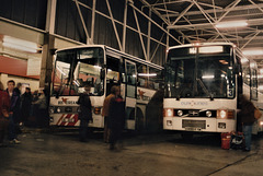 Bus Éireann EVH3 (SI 3003) and Grey Green E899 KYW - 9 Mar 1991 (137-12)