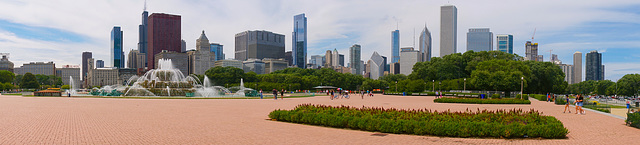 Chicago from Buckingham Fountain