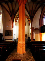 DE - Dahlem - St. Johann Baptist in Kronenburg