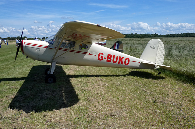 Cessna 120 G-BUKO