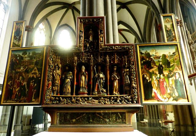 DE - Xanten - Altar piece at St. Viktor