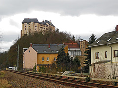 (009/365) Bahnlinie Borsdorf - Coswig bei Leisnig, Blick zur Burg Mildenstein