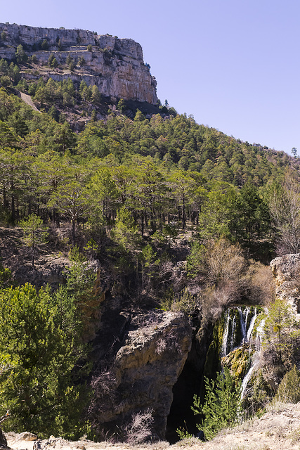 Vista general cascada Calomarde