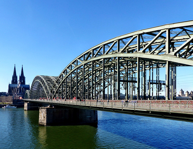 Cologne - Hohenzollernbrücke