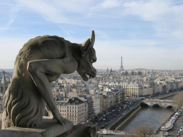 Reggiani : Les loups sont entrés dans Paris EXPLORE Reggiani : Les loups sont entrés dans Paris EXPLORE