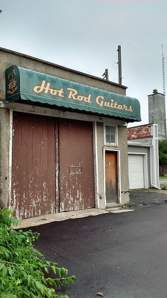 Hot Rod Guitars shack