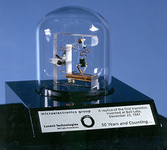First_bipolar_transistor (1947)
