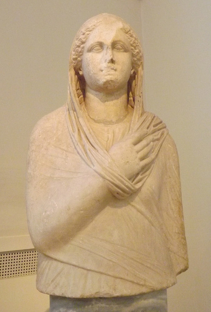 Bust Statue of a Woman from Thera in the National Archaeological Museum of Athens, May 2014