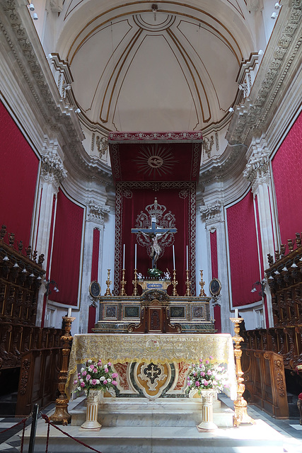 Altar and apse