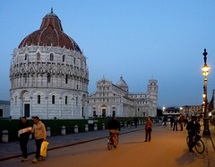Pisa -  Piazza dei Miracoli