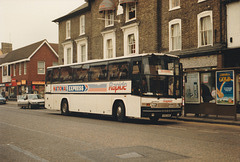 Yelloway (ATL) A313 XHE in Newmarket – 7 Nov 1987 (58-10)