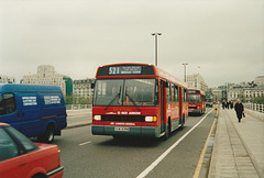 London General GLA438 (GUW 438W) - 5 May 1994