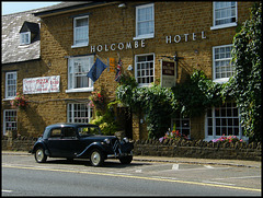 Holcombe Hotel, Deddington