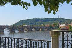 Blick zur Karlsbrücke - HFF