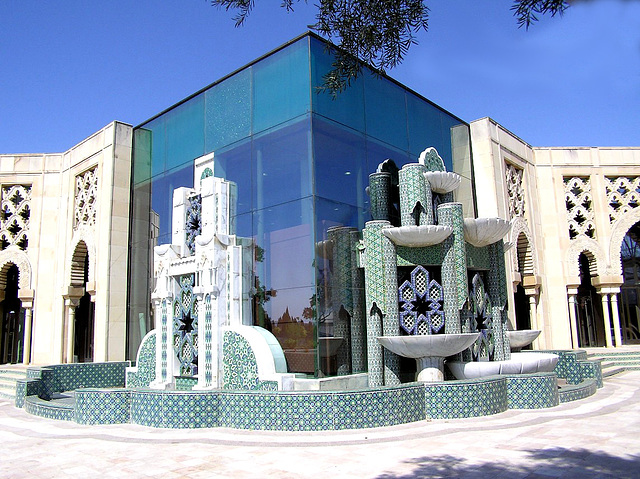 Fundación Tres Culturas del Mediterráneo (der marokkanische Pavillon)