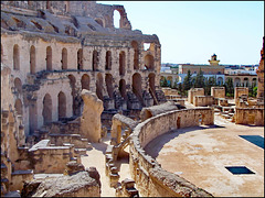 El Djem : il palcoscenico del grande anfiteatro ellittico