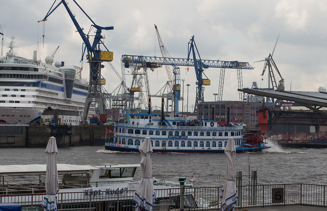 Hamburg harbour (#2878)
