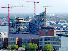 DE - Hamburg - Elbphilharmonie, vom Michel gesehen