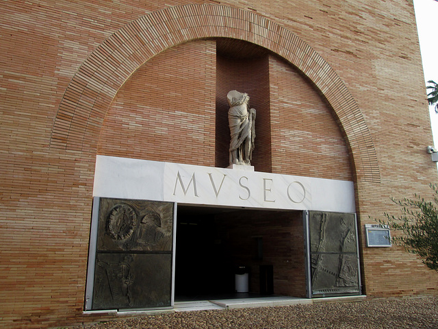 Roman Art Museum.