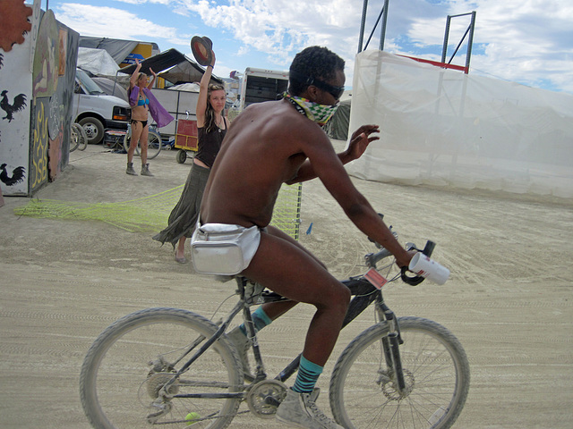 Naked Pub Crawl - Burning Man 2016 (6939)