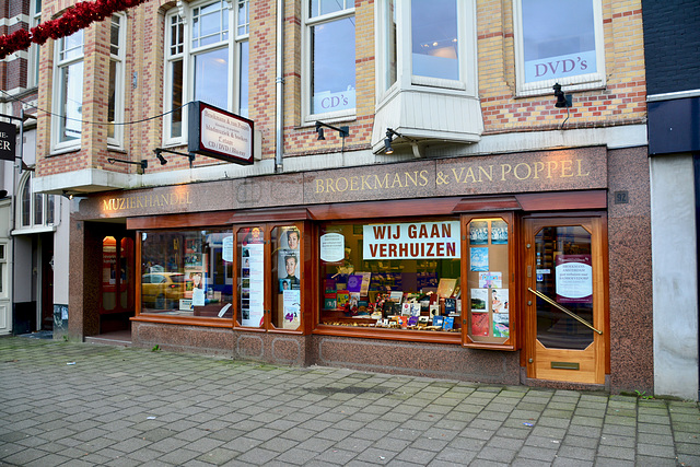 Music store Broekmans & Van Poppel moves from Amsterdam to Badhoevedorp