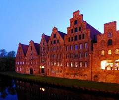 DE - Lübeck - Salt storage