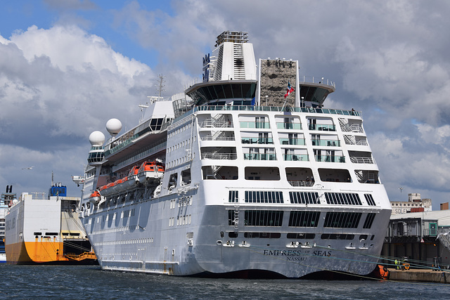 Empress of the Seas at Southampton - 5 June 2020