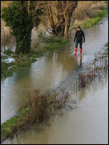 red wellies on the Thames Path