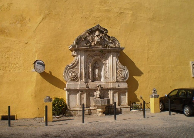 Mónica's Fountain.