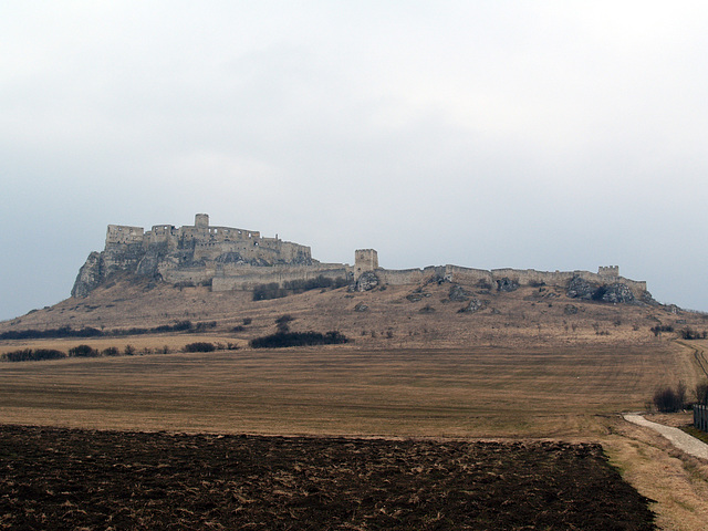 Spissky Hrad from West