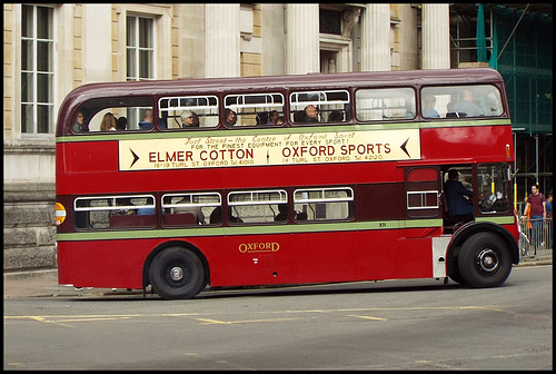 vintage bus at the Ashmolean