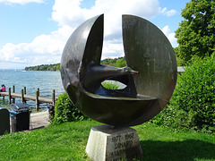 Skulptur zur Erinnerung an die Städtepaterschaft Dinard Starnberg