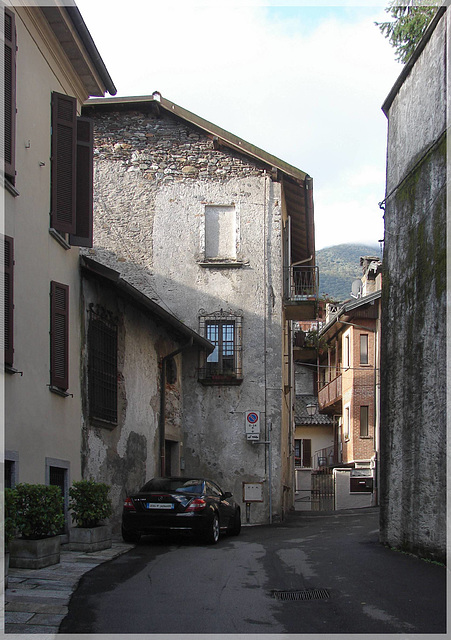 In the old town of Cannobio