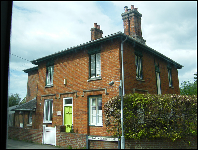 Corner House, Faringdon Road