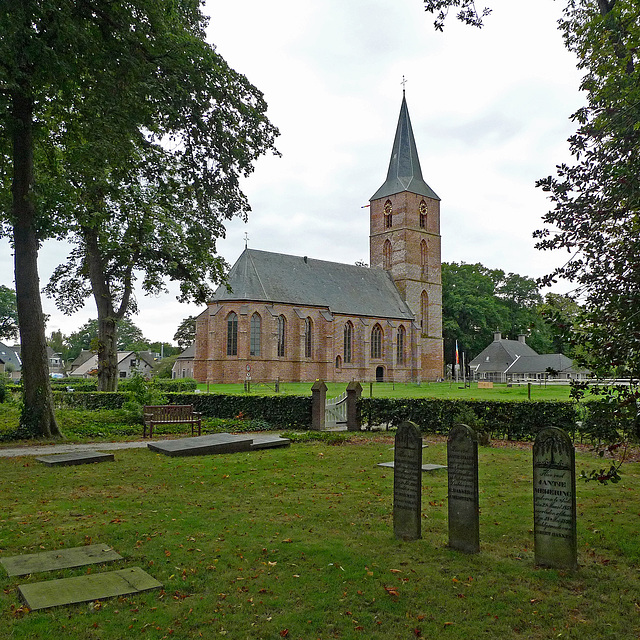 Nederland - Rolde, Jacobuskerk