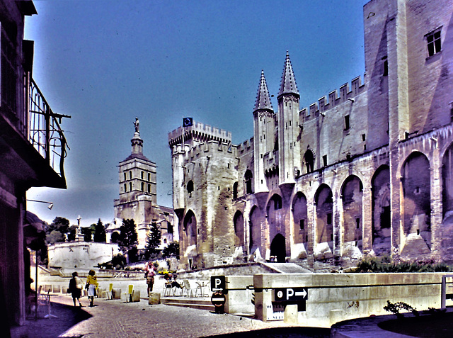 Châteauneuf du Pape,  ca. 1973