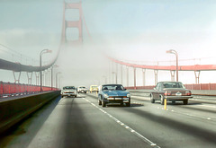 Fog on the Bridge - Homage to Panoramio (000°)