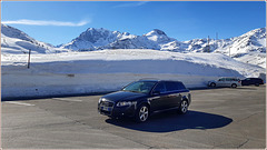Zermatt : arrivati al grande parcheggio - no auto in giro per il paese