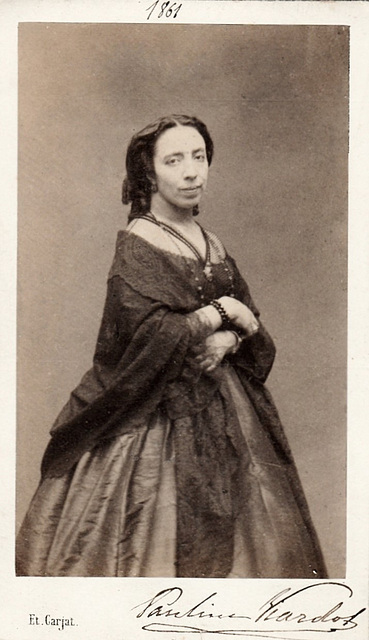 Pauline Viardot-Garcia by Carjat with autograph