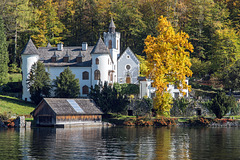 Cottage at the lake