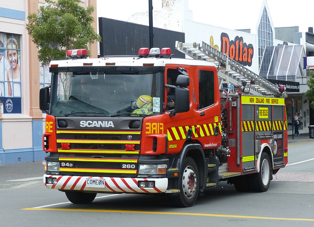 New Zealand Fire Service Scania in Napier - 26 February 2015