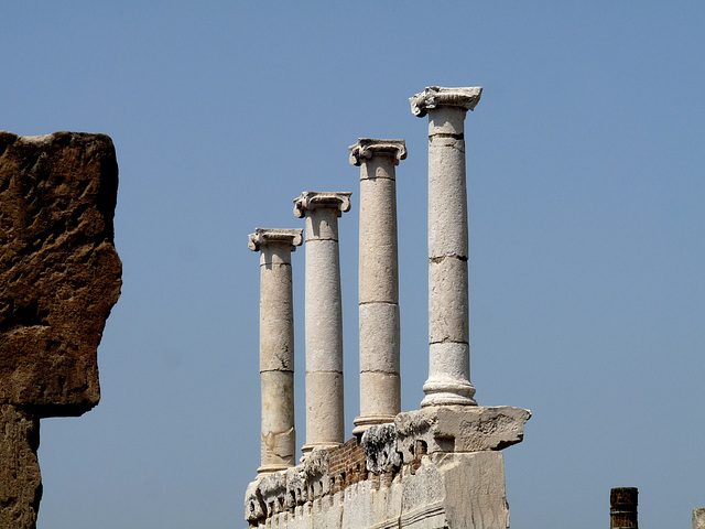 Pompeii- Forum- Ionic Columns
