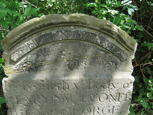 penshurst church, kent (35)memento mori; c18 gravestone of mary faulconer, heart, motto, arrows