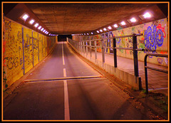 HFF-for everyone.17-11-2023--grafitty tunnel