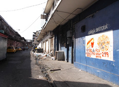 Ganga cafeteria y basura