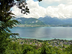 Vue sur le lac d'Annecy ,view on the lake of Annecy 2